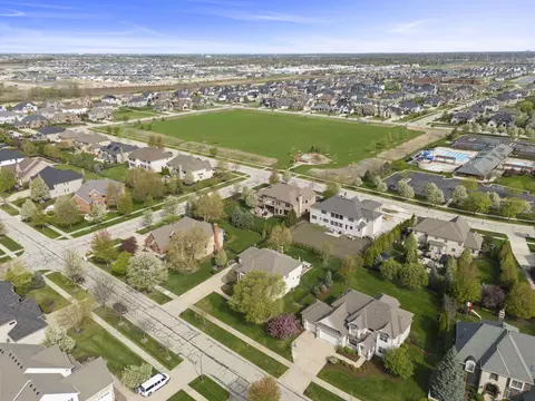 View/Area - 4544 Corktree Rd, Naperville, IL 60564 photo 6 of 20