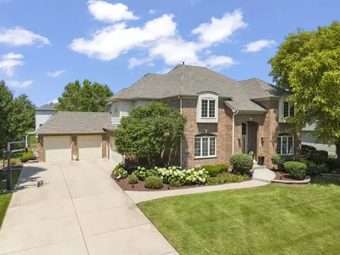 Exterior - 4544 Corktree Rd, Naperville, IL 60564 photo 10 of 12