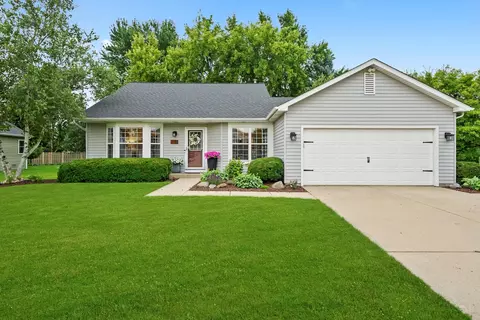 3721 Brighton Pl, Mchenry, IL 60050