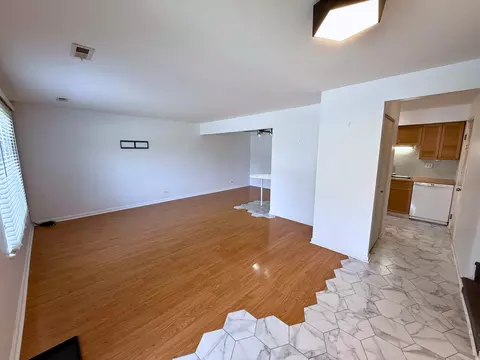 540 W Lodge Trl #E, Wheeling, IL 60090 photo 5
