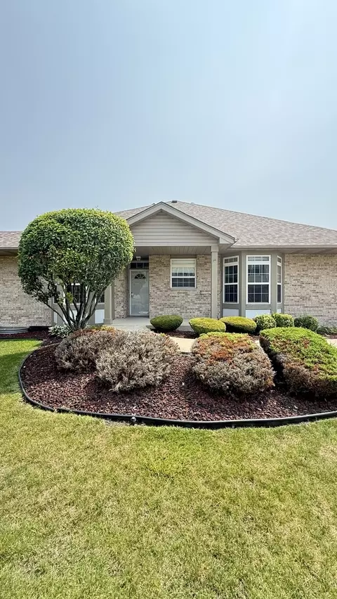 6836 Zurich Ct, Tinley Park, IL 60477