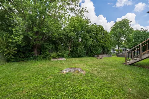 Exterior - 1408 Hanson Dr, Normal, IL 61761 photo 4 of 7