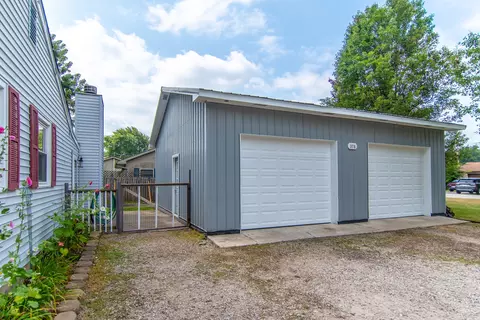 Other - 378 E Union St, Seneca, IL 61360 photo 2 of 4