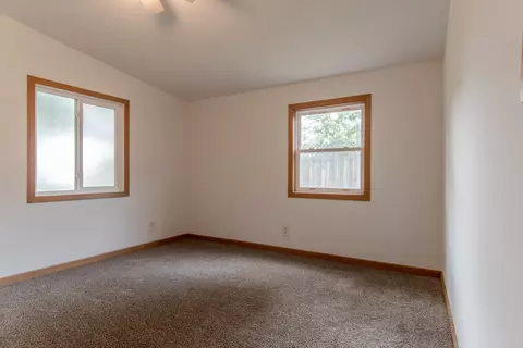 Bedroom - 378 E Union St, Seneca, IL 61360 photo 6 of 6