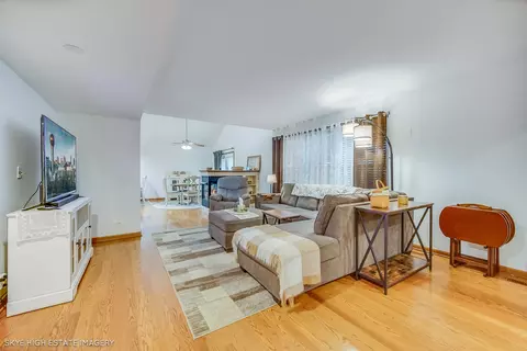 7800 Boxwood Ln, Plainfield, IL 60586 photo 8