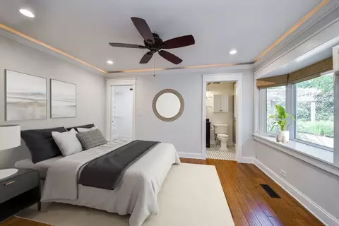 Bedroom - 1845 Howard St, Wheaton, IL 60187 photo 3 of 3