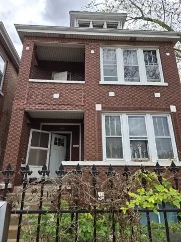 4457 S Sacramento Ave, Chicago, IL 60632