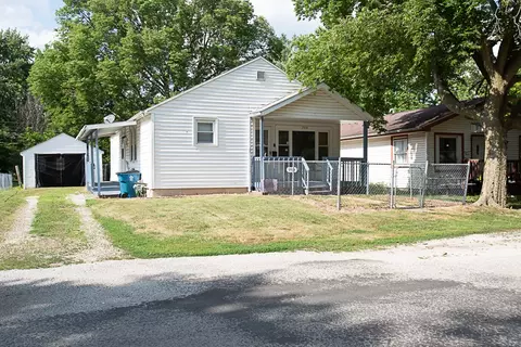709 E Timber St, Pontiac, IL 61764