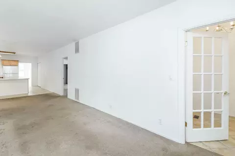 818 E Indiana St, Wheaton, IL 60187 photo 4