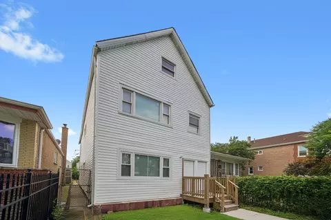 Exterior - 4426 S Artesian Ave, Chicago, IL 60632 photo 2 of 12