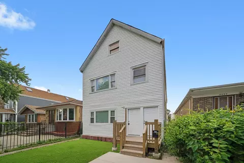 Exterior - 4426 S Artesian Ave, Chicago, IL 60632 photo 3 of 12