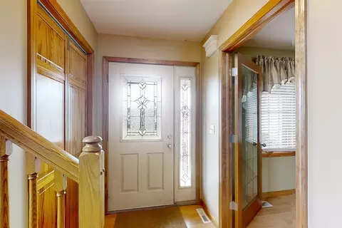 Entry Way - 1900 Saltonstall Dr, Normal, IL 61761 photo 2 of 3