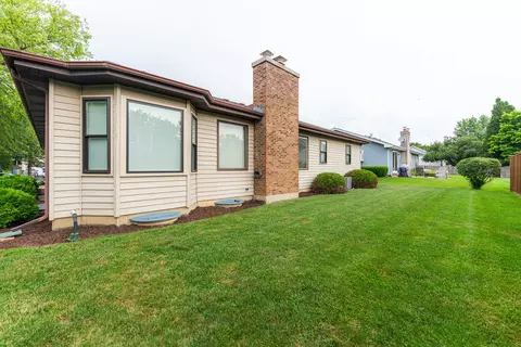 833 Francine Dr, Bartlett, IL 60103 photo 38
