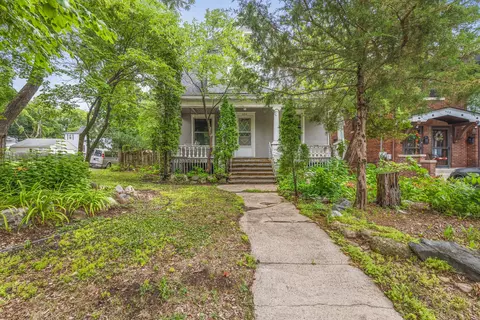 404 S Chicago Ave, Rockford, IL 61104