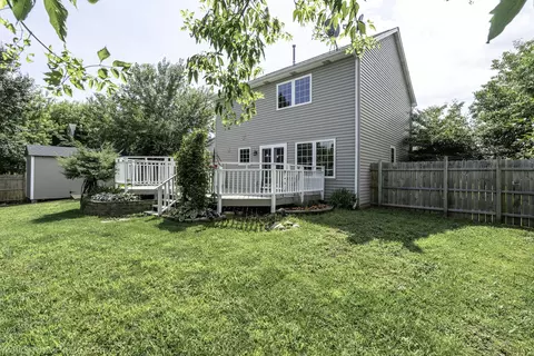 Exterior - 2004 Pine Dr, Mchenry, IL 60051 photo 5 of 8