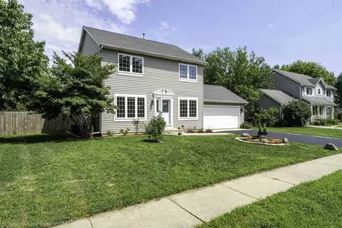 Exterior - 2004 Pine Dr, Mchenry, IL 60051 photo 8 of 8