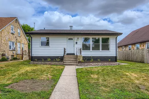 18353 Chicago Ave, Lansing, IL 60438