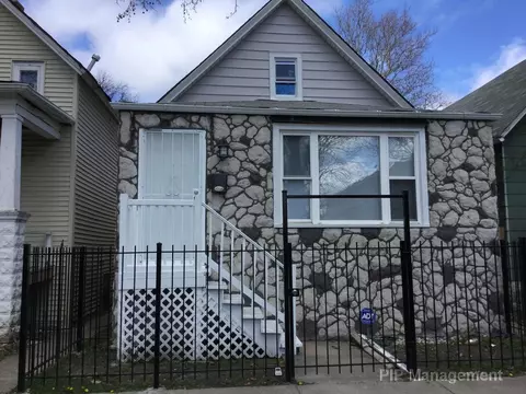 Undisclosed, Chicago, IL 60628
