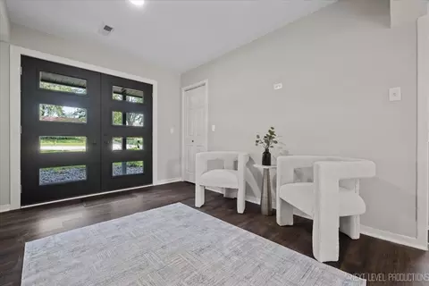 1007 Rolling Dr, Lisle, IL 60532 photo 13