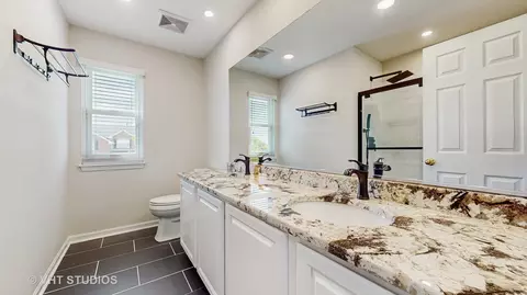 1291 White Chapel Ln, Algonquin, IL 60102 photo 32