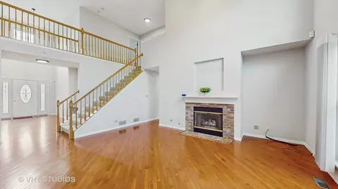 1291 White Chapel Ln, Algonquin, IL 60102 photo 6
