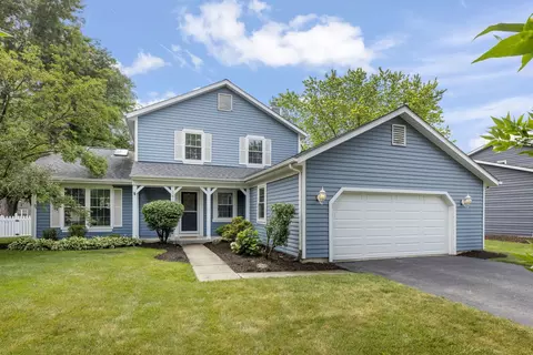 1420 Westglen Dr, Naperville, IL 60565