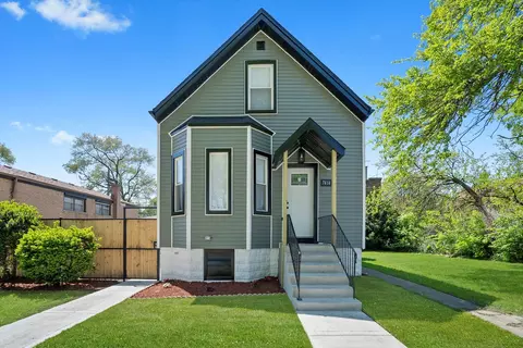 7414 S Aberdeen St, Chicago, IL 60621