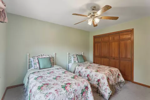 Bedroom - 3581 Persimmon Dr, Algonquin, IL 60102 photo 7 of 10