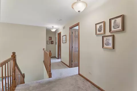 Entry Way - 3581 Persimmon Dr, Algonquin, IL 60102 photo 2 of 2