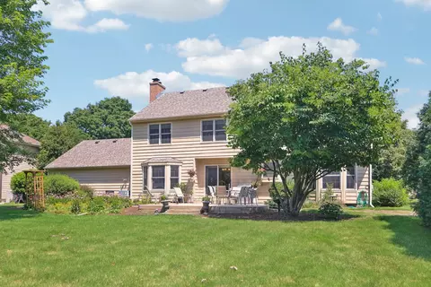 Exterior - 3581 Persimmon Dr, Algonquin, IL 60102 photo 5 of 8