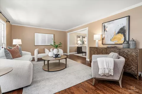 1347 Deep Run Rd, Naperville, IL 60540 photo 4