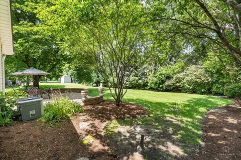 1347 Deep Run Rd, Naperville, IL 60540 photo 31
