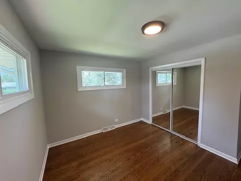 Bedroom - 535 Florian Dr, Des Plaines, IL 60016 photo 4 of 4