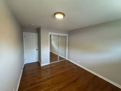 Bedroom - 535 Florian Dr, Des Plaines, IL 60016 photo 2 of 4