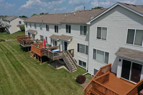 Exterior - 538 Prairie View Dr, Minooka, IL 60447 photo 3 of 4