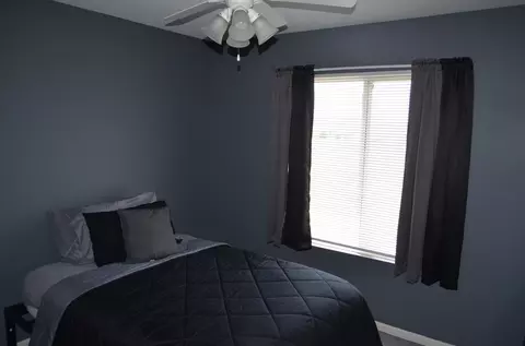 Bedroom - 538 Prairie View Dr, Minooka, IL 60447 photo 3 of 5