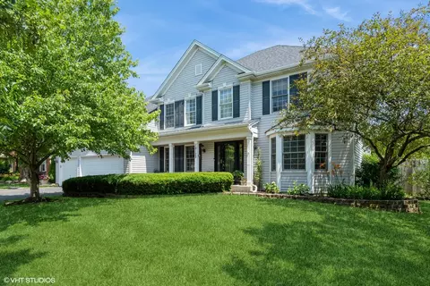 16125 Fairfield Dr, Plainfield, IL 60586