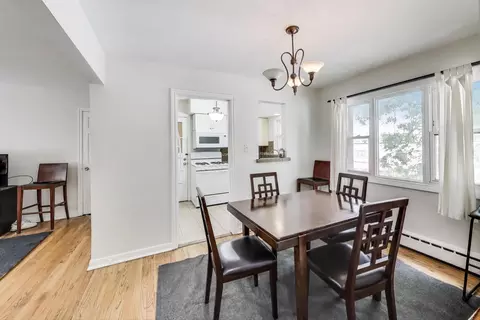 Dining - 1555 Monroe Ave #2, River Forest, IL 60305 photo 2 of 3