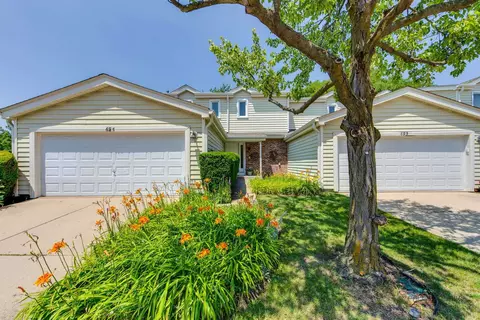 695 London Sq, Hoffman Estates, IL 60169