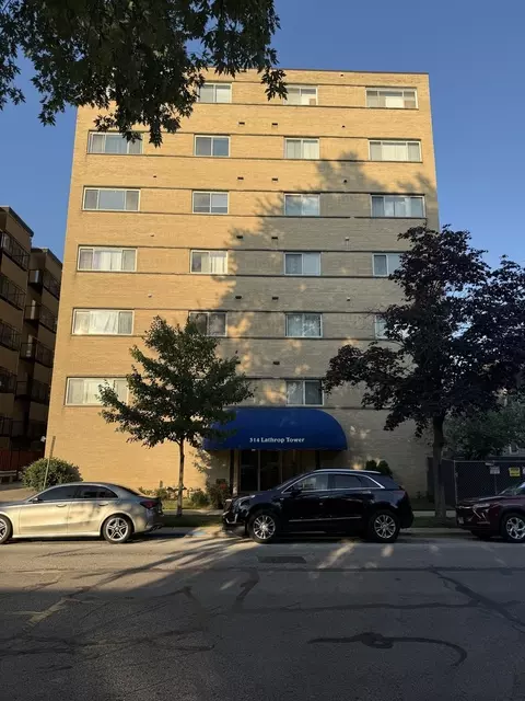 314 Lathrop Ave #502, Forest Park, IL 60130