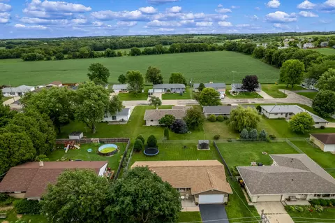 1136 Jackson St, Pecatonica, IL 61063 photo 39