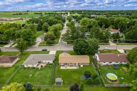1136 Jackson St, Pecatonica, IL 61063 photo 41