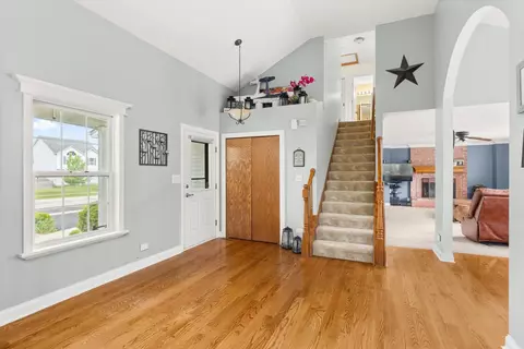 25516 W Gateway Cir, Plainfield, IL 60585 photo 7