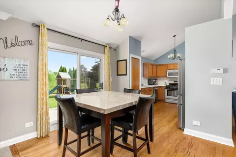 25516 W Gateway Cir, Plainfield, IL 60585 photo 8