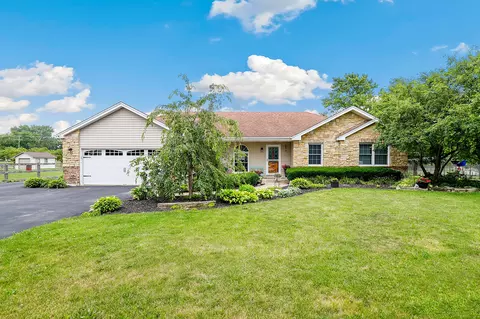 2900 Abbington Dr, New Lenox, IL 60451