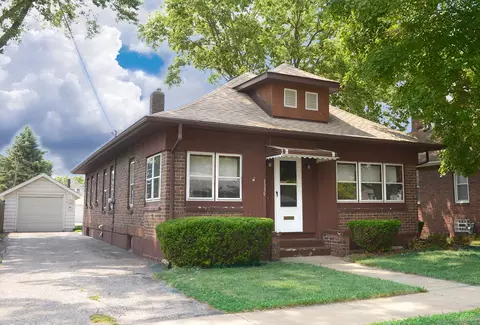 1339 W Jackson St, Ottawa, IL 61350