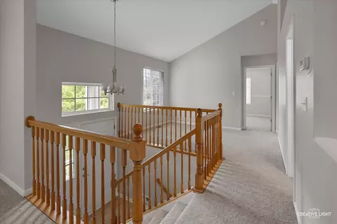Entry Way - 2321 Twilight Dr, Aurora, IL 60503 photo 2 of 2