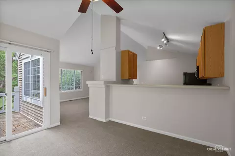 Living - 2321 Twilight Dr, Aurora, IL 60503 photo 3 of 6