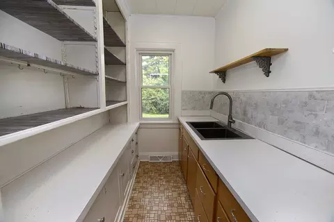 Kitchen - 2721 6th St, Peru, IL 61354 photo 3 of 3