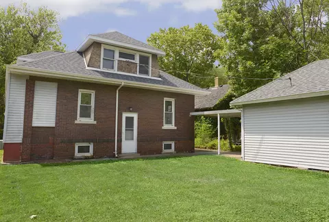 Exterior - 2721 6th St, Peru, IL 61354 photo 3 of 4